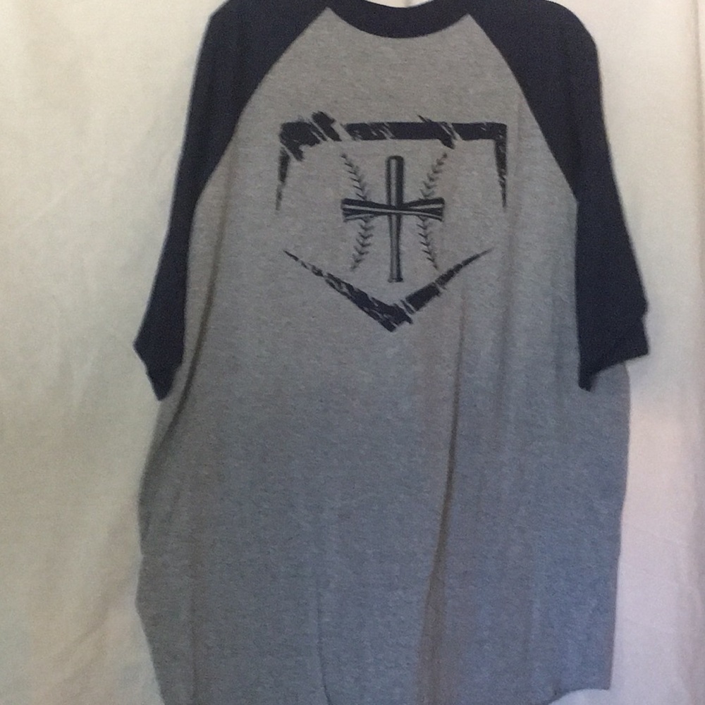 Short sleeve baseball raglan